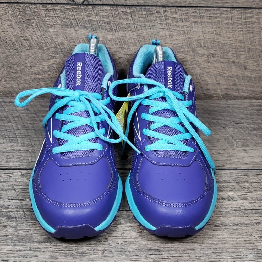 Reebok Almotio RS Women's Size 7 New